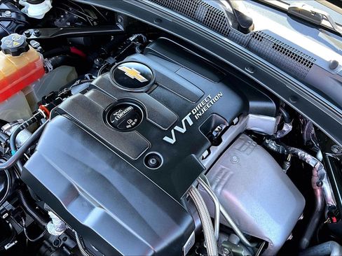 Used 2016 Chevrolet Camaro LT RWD image 31