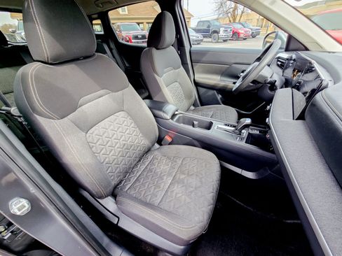 Used 2025 Nissan Kicks SV image 26