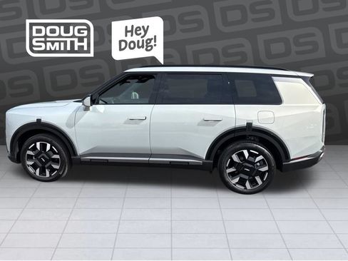 Used 2027 Kia Telluride S AWD/4WD image 2