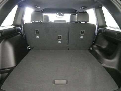 Used 2024 Jeep Grand Cherokee Altitude image 28