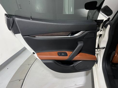 Used 2018 Maserati Ghibli S Q4 image 47