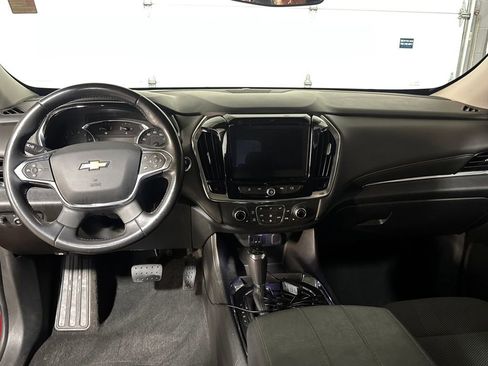 Used 2018 Chevrolet Traverse LT image 12