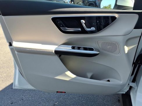 New 2026 Mercedes-Benz GLC 300 4MATIC image 11