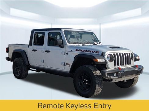 Used 2022 Jeep Gladiator Mojave w/ Cold Weather Group AWD/4WD image 9
