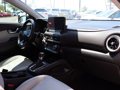 Used 2022 Hyundai Kona Limited FWD image 35