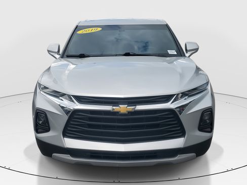 Used 2019 Chevrolet Blazer LT image 3