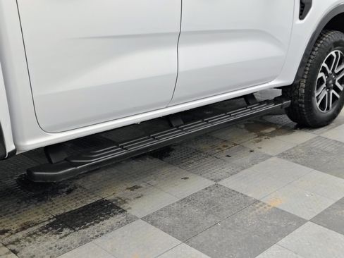 Used 2024 Ford Ranger Lariat image 15