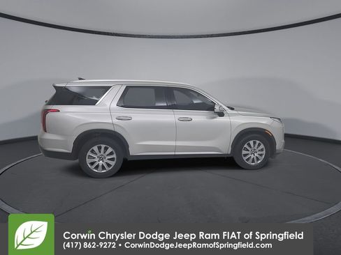 Used 2025 Hyundai Palisade SEL image 16