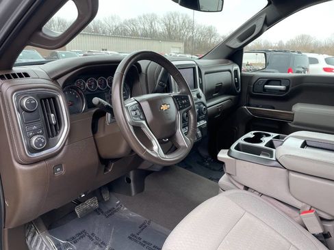 Used 2021 Chevrolet Silverado 1500 LT image 20