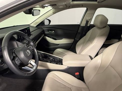 Used 2023 Honda Accord Touring image 27
