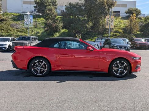 Used 2024 Ford Mustang Premium image 3