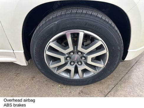 Used 2014 GMC Acadia Denali AWD/4WD image 15