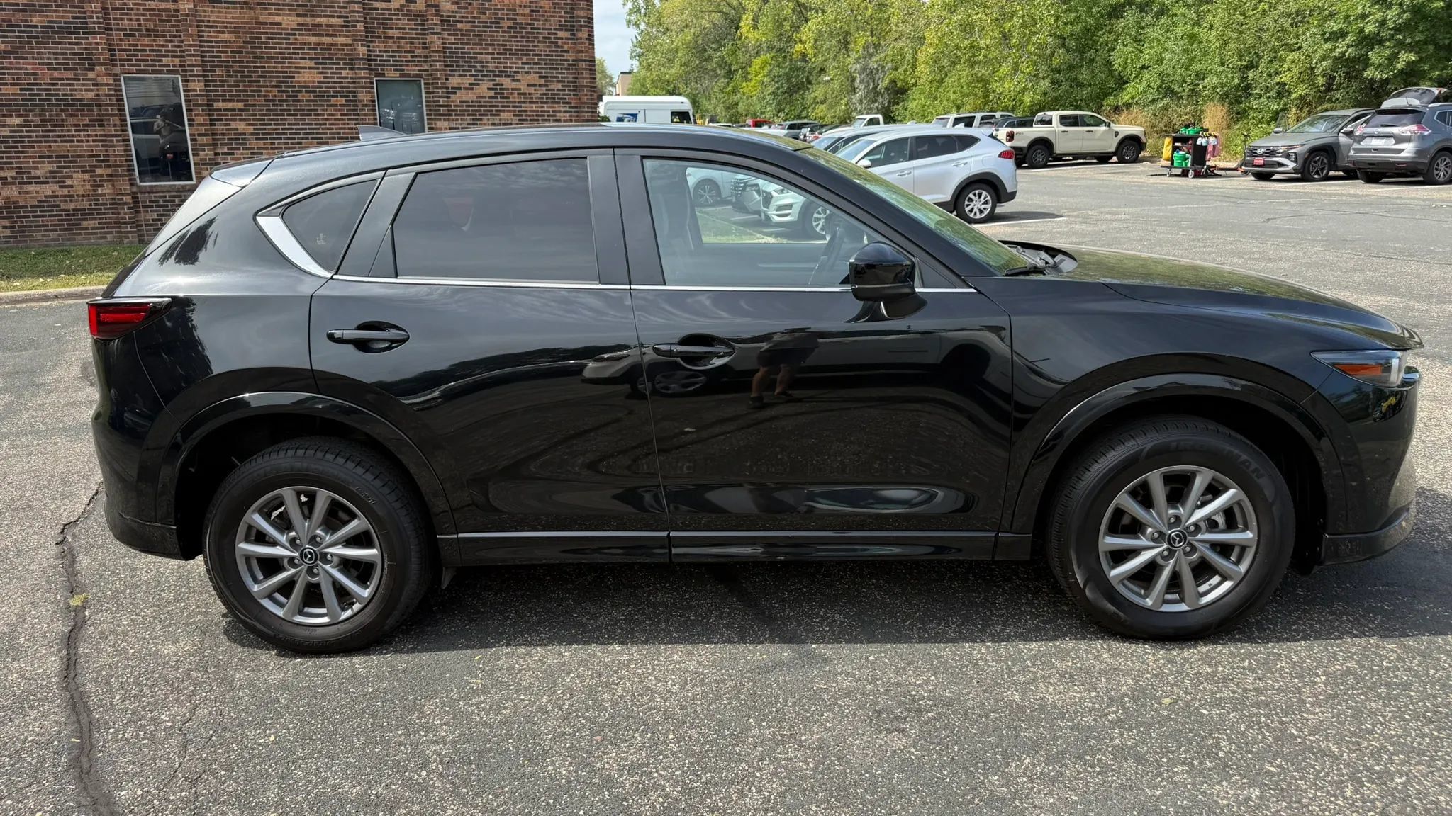 Used 2025 MAZDA CX-5 AWD 2.5 S w/ Select Package image 11