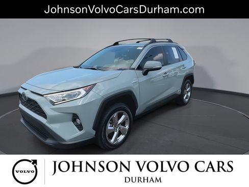Used 2021 Toyota RAV4 XLE Premium AWD/4WD image 4