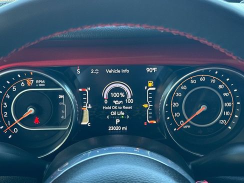 Used 2023 Jeep Gladiator Rubicon w/ Cold Weather Group AWD/4WD image 23