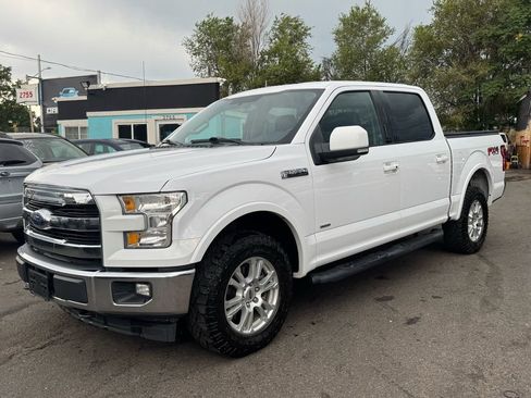 Used 2017 Ford F150 Lariat w/ Equipment Group 501A Mid AWD/4WD image 4