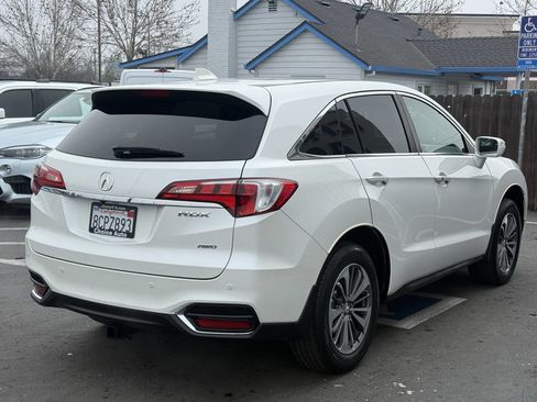 Used 2018 Acura RDX AWD w/ Advance Package image 6