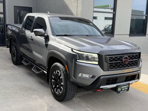 Used 2023 Nissan Frontier PRO-4X w/ Pro Convenience Package image 7