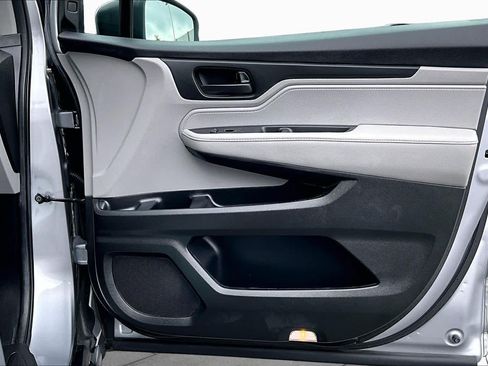 Used 2022 Honda Odyssey EX-L image 23