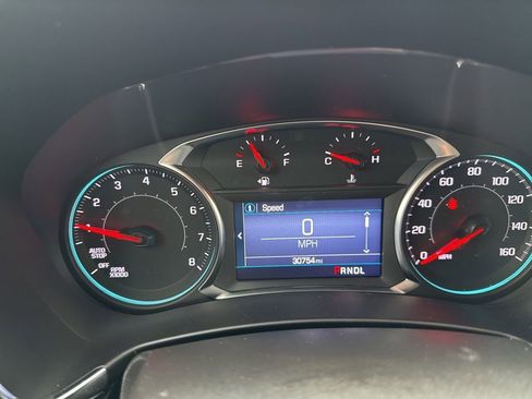 Used 2023 Chevrolet Equinox LT image 9