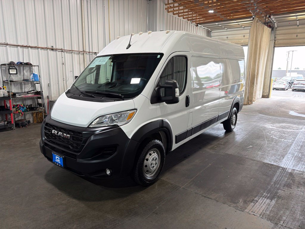 Used 2025 RAM ProMaster 2500 w/ Convenience Group FWD image 4