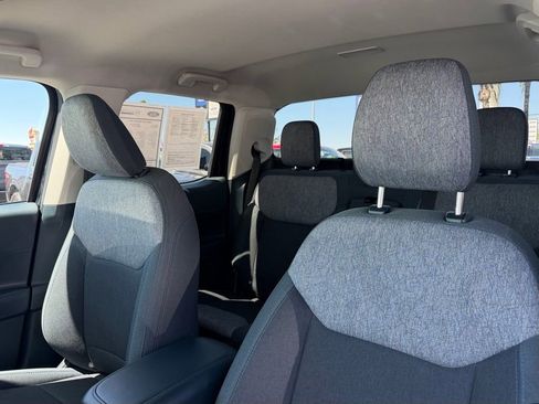 Certified 2025 Ford Maverick XLT FWD image 16