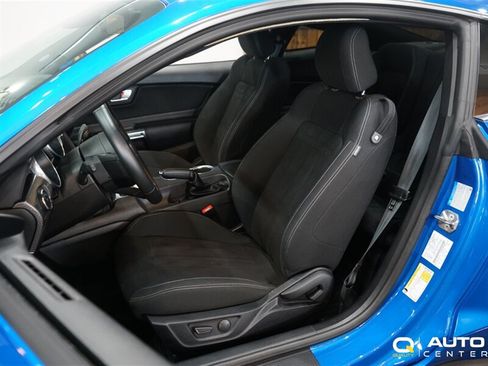 Used 2021 Ford Mustang GT w/ GT Performance Package RWD image 19