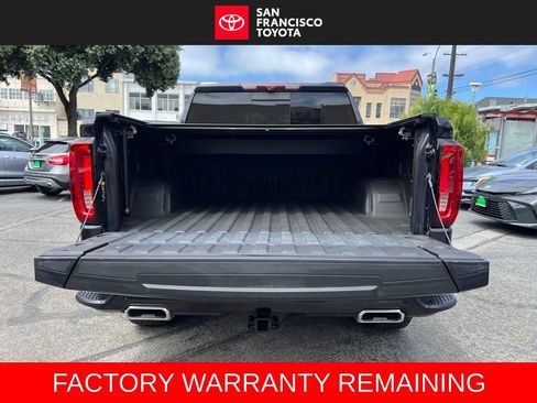 Used 2024 GMC Sierra 1500 AT4 w/ Technology Package AWD/4WD image 41