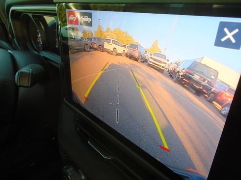 Certified 2024 Jeep Gladiator Mojave w/ Technology Group image 27