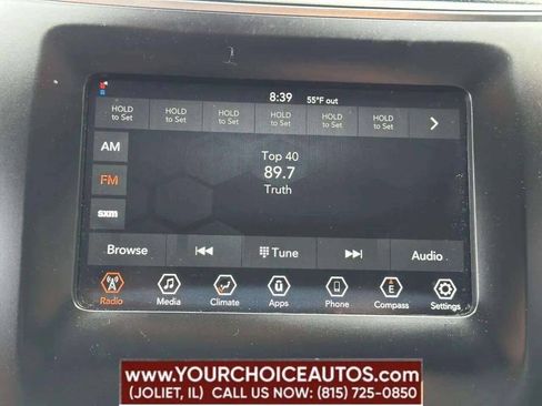 Used 2019 Jeep Cherokee Latitude w/ Popular Appearance Group AWD/4WD image 42