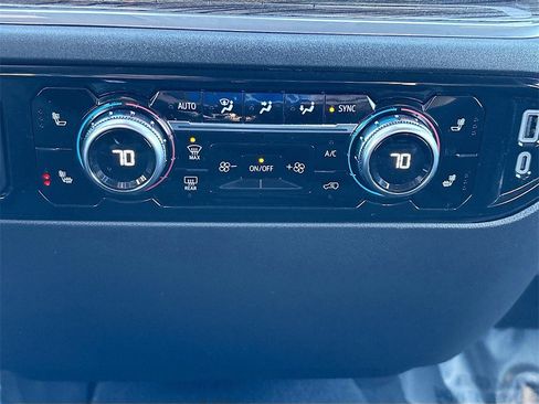 Used 2025 GMC Sierra 1500 Elevation image 20