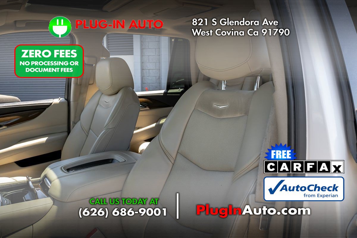 Used 2020 Cadillac Escalade Premium Luxury AWD/4WD image 10