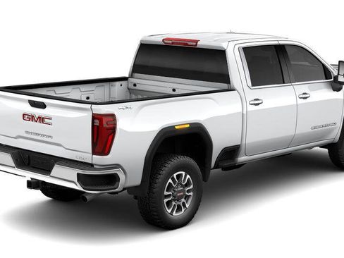 New 2026 GMC Sierra 2500 SLT AWD/4WD image 5