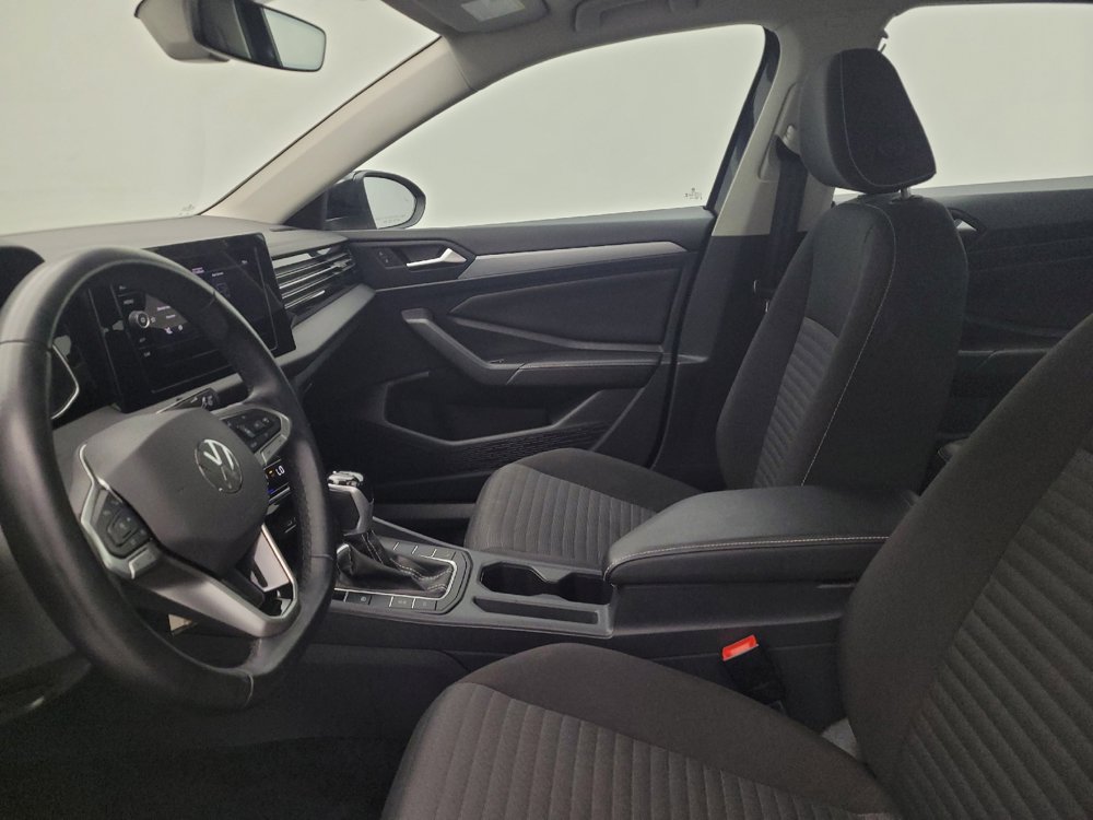 Used 2025 Volkswagen Jetta S FWD image 17