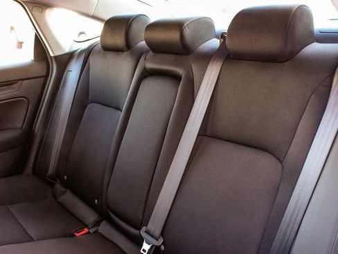 Used 2024 Honda Civic EX image 31