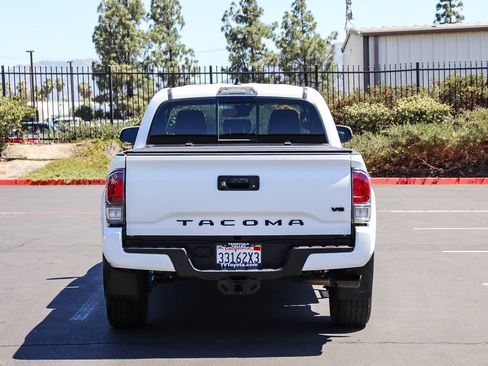 Certified 2023 Toyota Tacoma TRD Sport w/ Black Out Package (TMS) AWD/4WD image 6