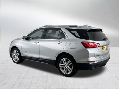 Used 2020 Chevrolet Equinox Premier AWD/4WD image 5