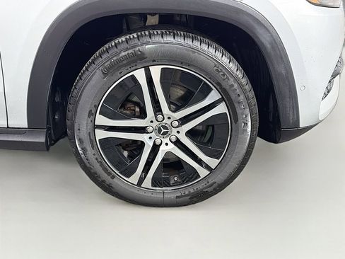 Used 2021 Mercedes-Benz GLS 450 4MATIC image 36