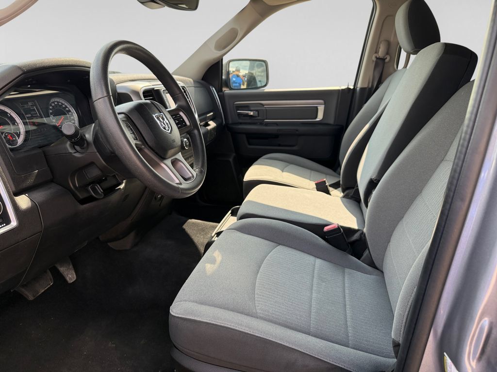 Used 2023 RAM 1500 Classic SLT AWD/4WD image 20