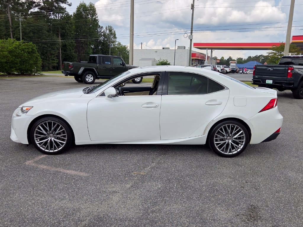 Used 2015 Lexus IS 250 w/ Premium Package RWD image 2
