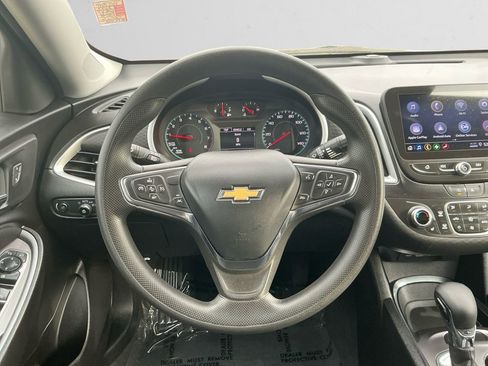 Used 2023 Chevrolet Malibu LT image 12