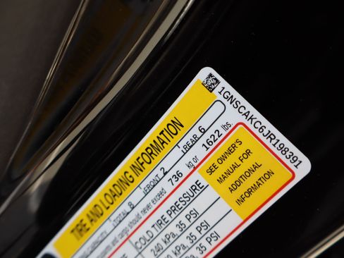 Used 2018 Chevrolet Tahoe LS w/ All-Season Package image 23