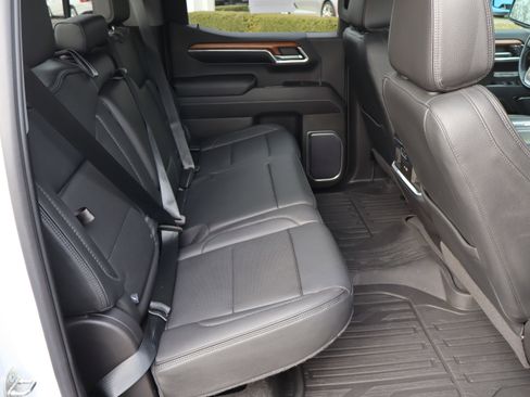 Used 2022 GMC Sierra 1500 Denali image 38