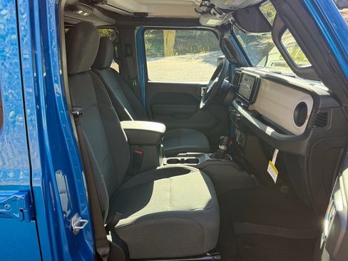 New 2026 Jeep Wrangler Unlimited Sport image 20