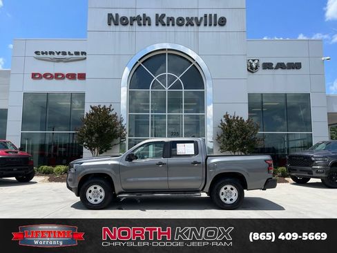 Used 2024 Nissan Frontier S AWD/4WD image 2
