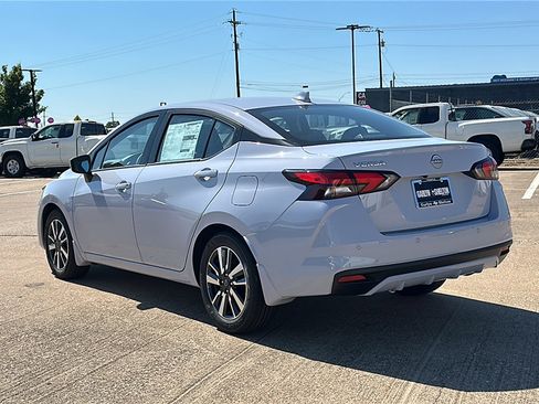 New 2025 Nissan Versa SV w/ Trunk Package image 6