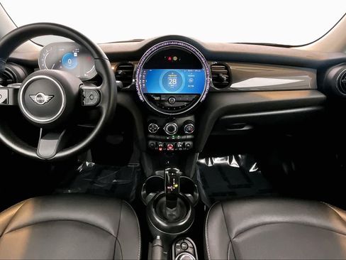Used 2024 MINI Cooper 2-Door Hardtop w/ Storage Package FWD image 15