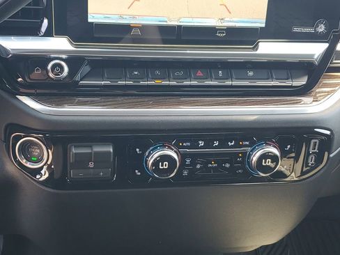 New 2026 GMC Sierra 1500 Elevation AWD/4WD image 18