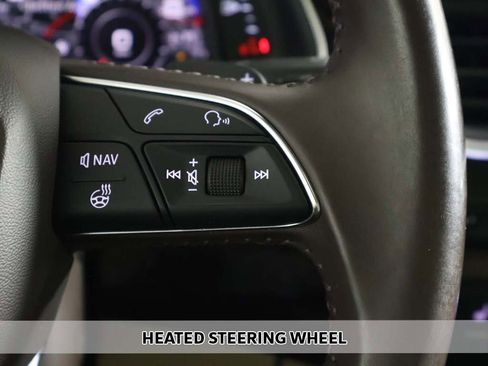 Used 2017 Audi Q7 3.0T Premium Plus w/ Premium Plus Package image 9