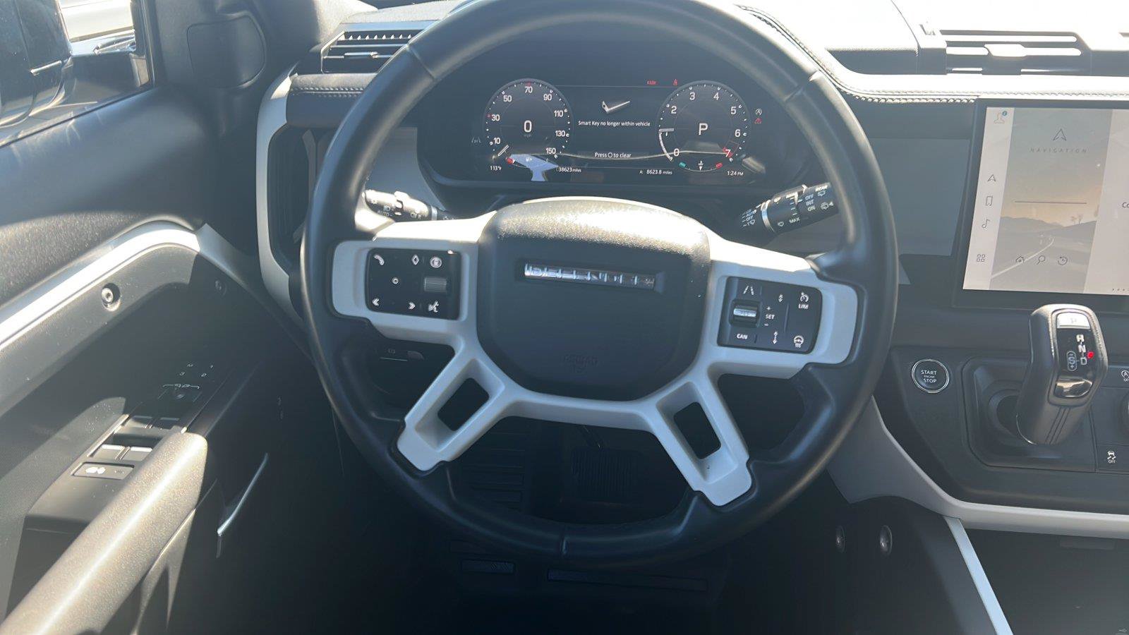 Used 2025 Land Rover Defender 110 S AWD/4WD image 13